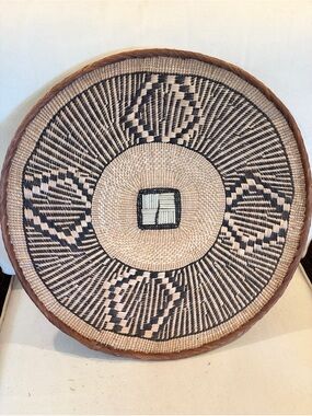NEW Africa Woven Basket. Made by the Binga people of Zambia/Zimbabwe